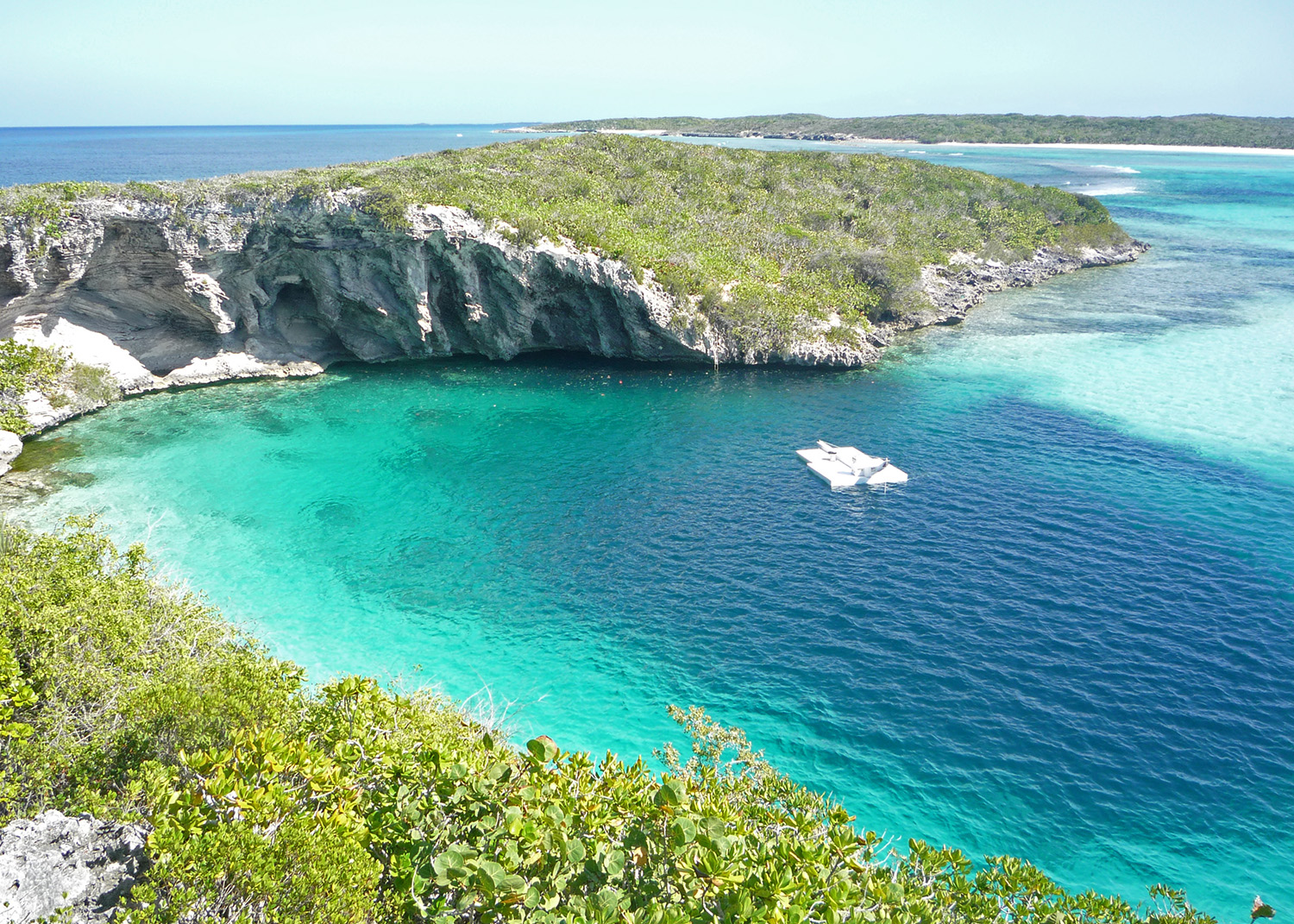 Dean's Blue Hole Bahamas free diving