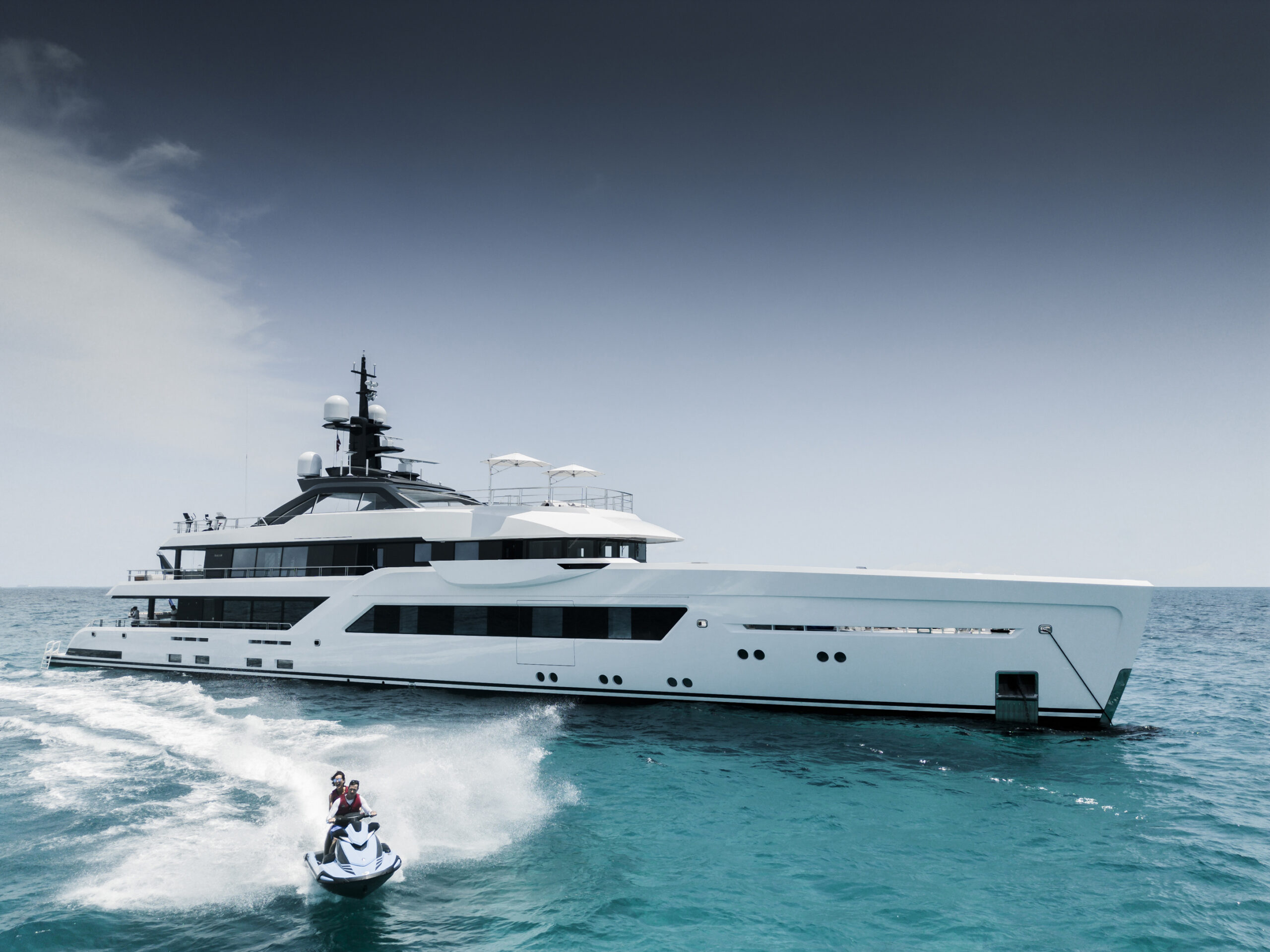 ENTOURAGE Bahamas Yacht Charter