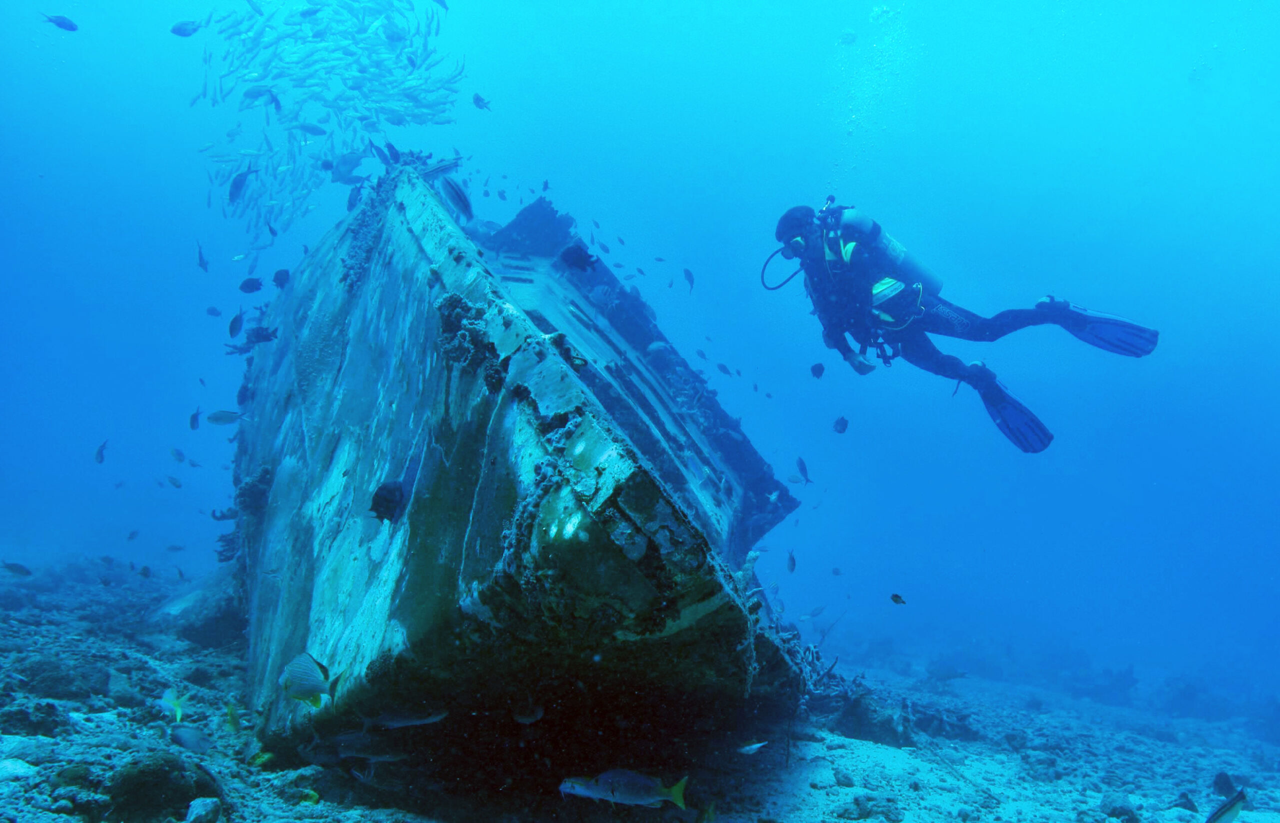 Wreck Diving Bahamas